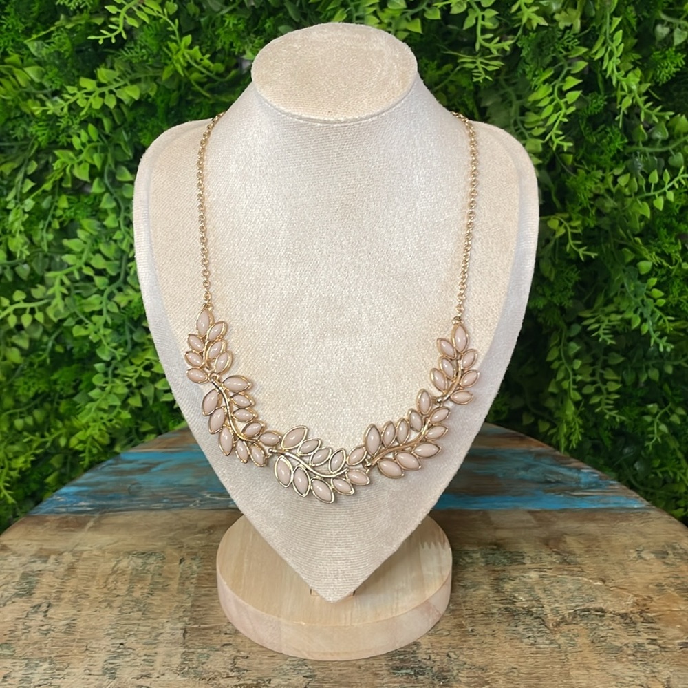 Jewelry bundle - Picture 2 of 9